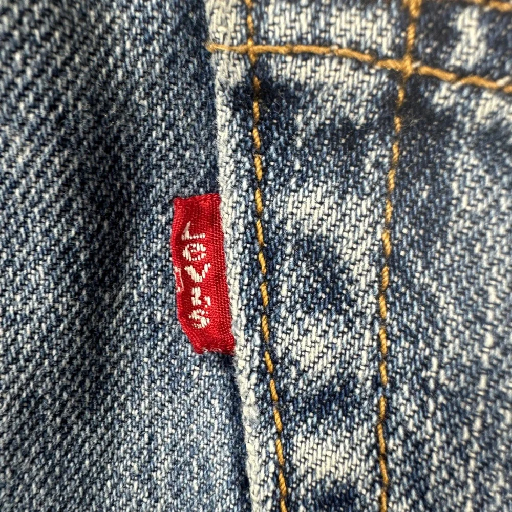 Levi's 550 Relaxed Fit Denim Shorts Sz 34‎ Blue Medium Wash Cotton Jean Jorts